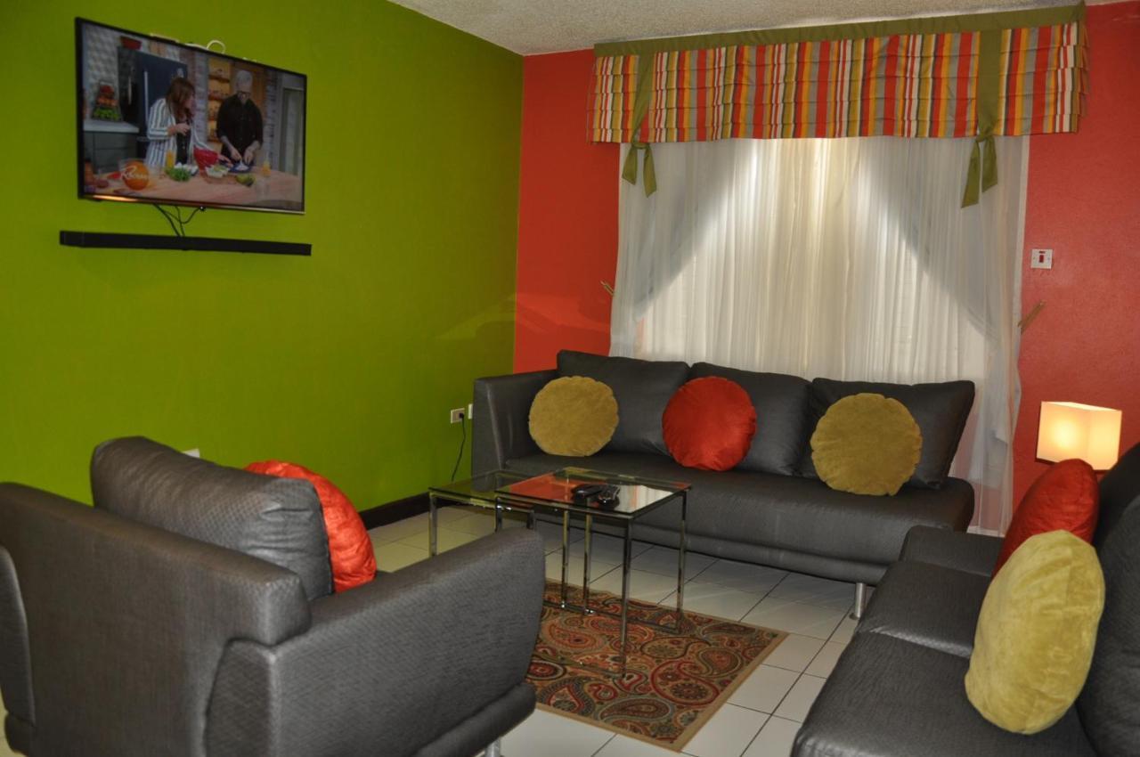 Beach Penthouse A25 Sandcastles Ocho Rios Esterno foto